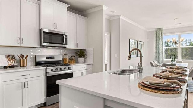 729 Myrica Avenue, Locust Grove, GA 30248