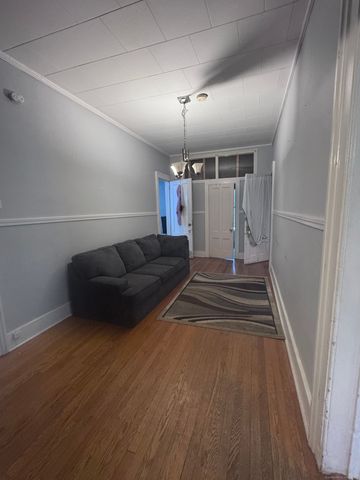 127 Winthrop Terrace, Meriden, CT 06451