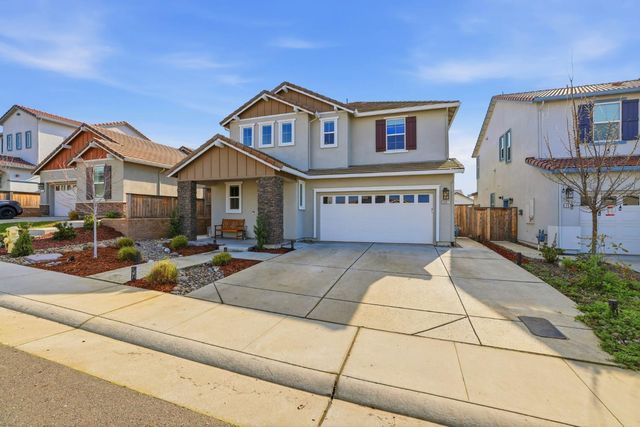 2691 Coronado Ln, Lincoln, CA 95648