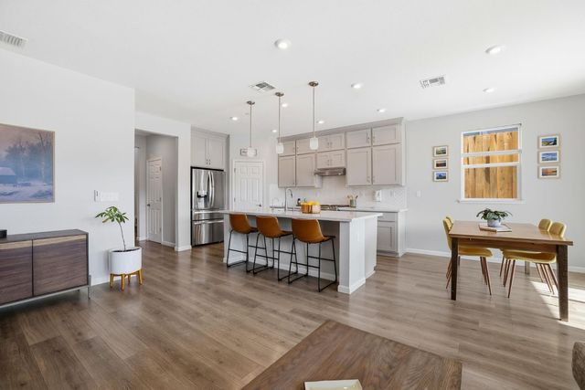 2691 Coronado Ln, Lincoln, CA 95648