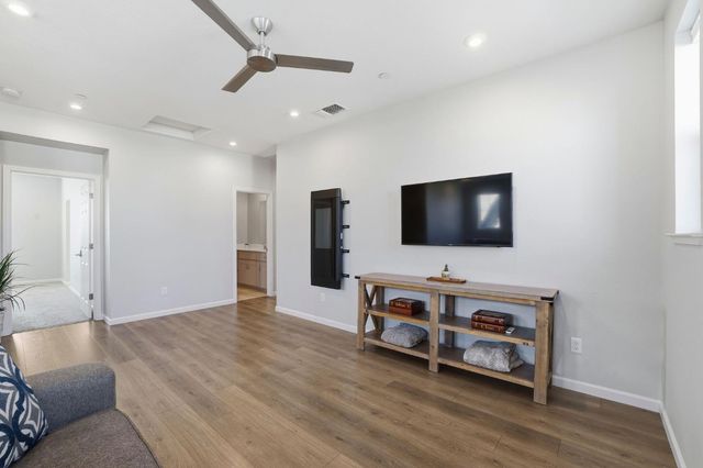 2691 Coronado Ln, Lincoln, CA 95648