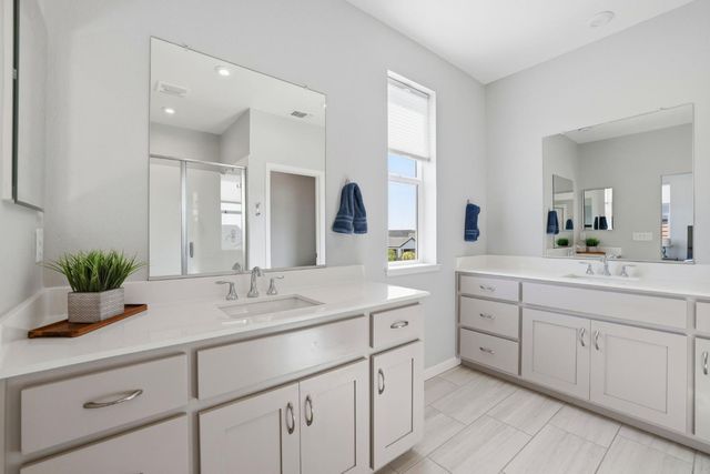 2691 Coronado Ln, Lincoln, CA 95648