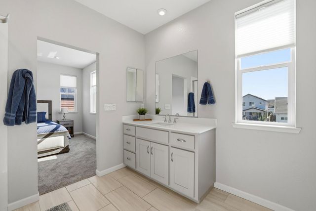 2691 Coronado Ln, Lincoln, CA 95648