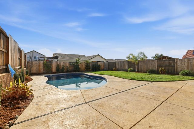 2691 Coronado Ln, Lincoln, CA 95648