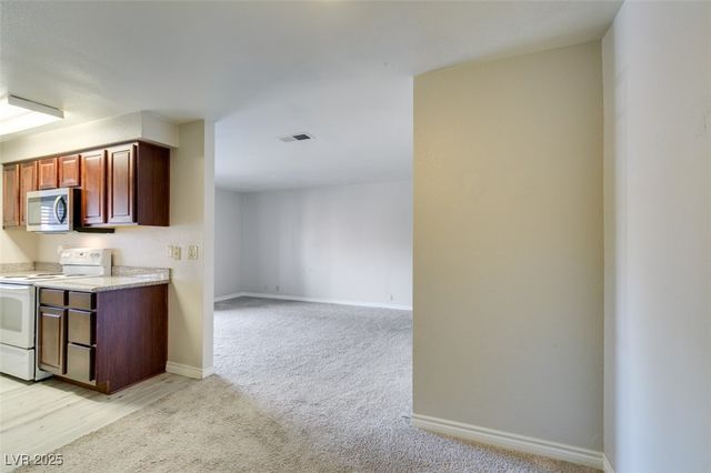 5081 River Glen Drive 114, Las Vegas, NV 89103