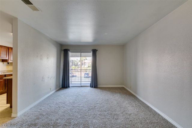 5081 River Glen Drive 114, Las Vegas, NV 89103
