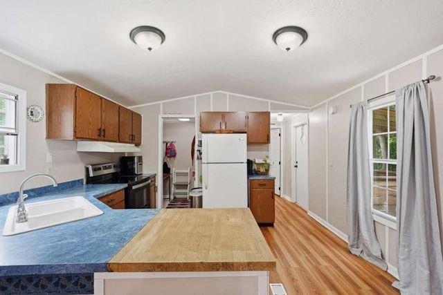 4308 SE Scott Brown Road, Fairmount, GA 30139