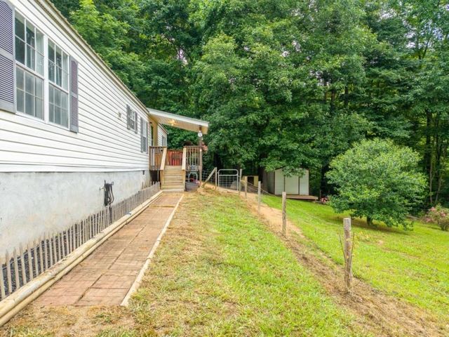 4308 SE Scott Brown Road, Fairmount, GA 30139