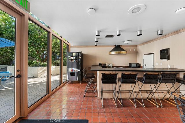 5950 Canterbury Drive C308, Culver City, CA 90230