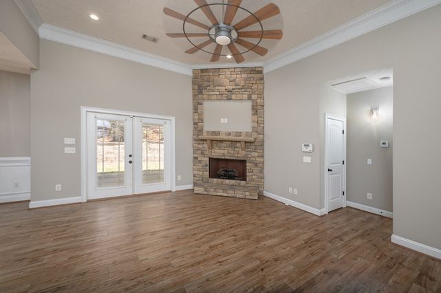 2760 Sawgrass Lane, Phenix City, AL 36867