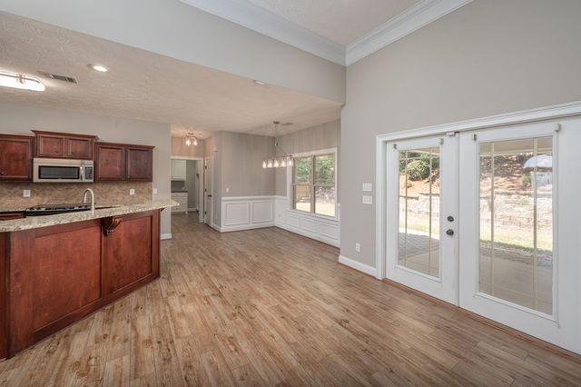 2760 Sawgrass Lane, Phenix City, AL 36867