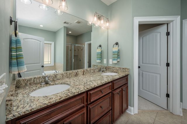 2760 Sawgrass Lane, Phenix City, AL 36867