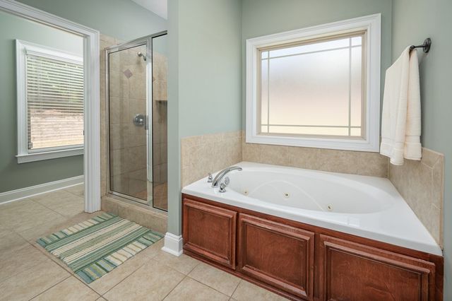 2760 Sawgrass Lane, Phenix City, AL 36867