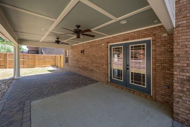 2760 Sawgrass Lane, Phenix City, AL 36867
