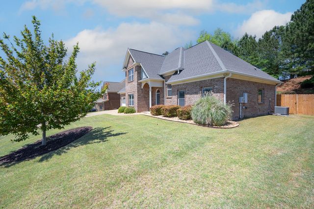 2760 Sawgrass Lane, Phenix City, AL 36867