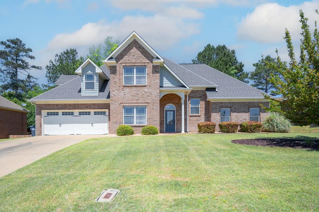 2760 Sawgrass Lane, Phenix City, AL 36867