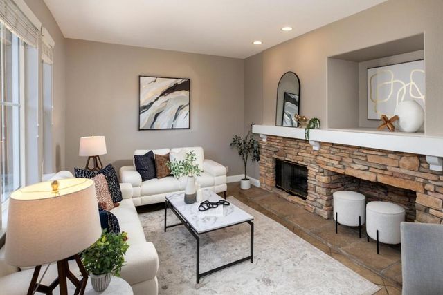 147 Naramore Lane, Los Gatos, CA 95032
