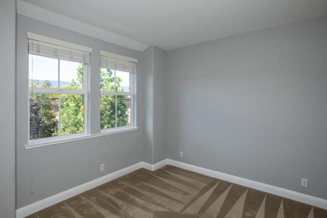147 Naramore Lane, Los Gatos, CA 95032