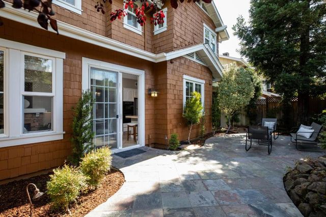 147 Naramore Lane, Los Gatos, CA 95032