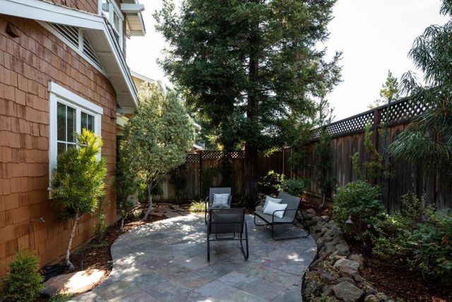 147 Naramore Lane, Los Gatos, CA 95032