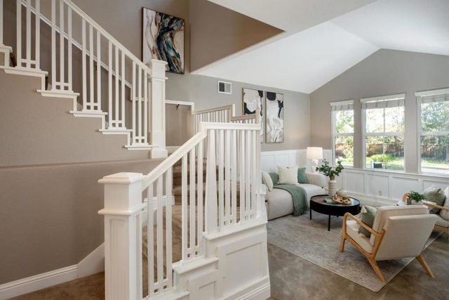 147 Naramore Lane, Los Gatos, CA 95032