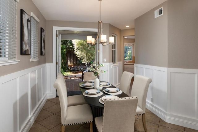 147 Naramore Lane, Los Gatos, CA 95032