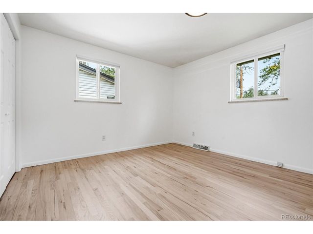 7045 W 33rd Ave, Wheat Ridge, CO 80033