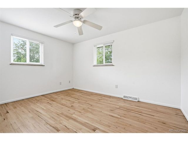 7045 W 33rd Ave, Wheat Ridge, CO 80033