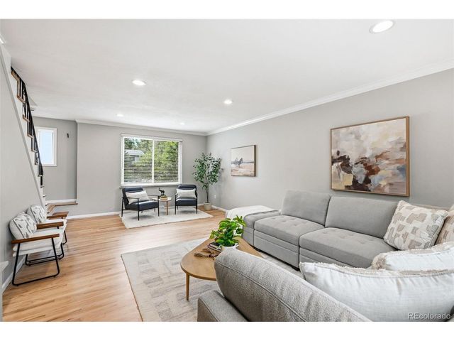 7045 W 33rd Ave, Wheat Ridge, CO 80033