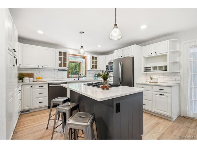 7045 W 33rd Ave, Wheat Ridge, CO 80033