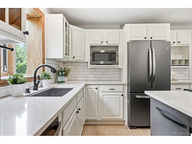 7045 W 33rd Ave, Wheat Ridge, CO 80033