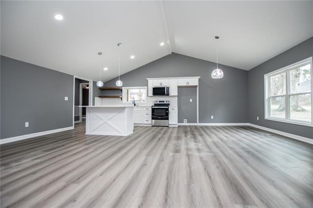 111 Ayers Street, Bremen, GA 30110