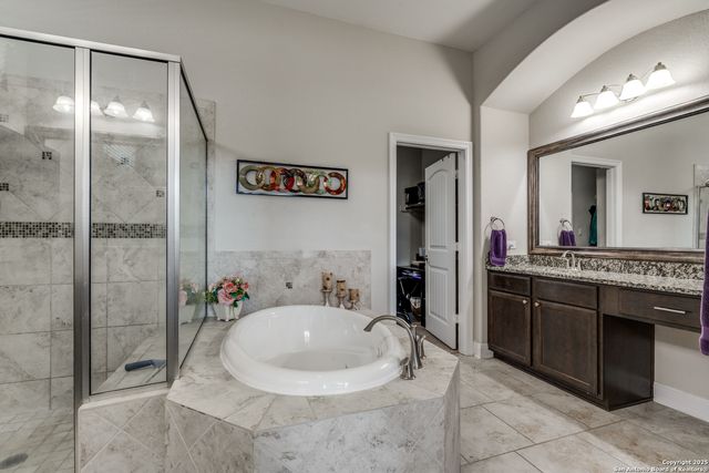813 rye moon, Cibolo, TX 78108
