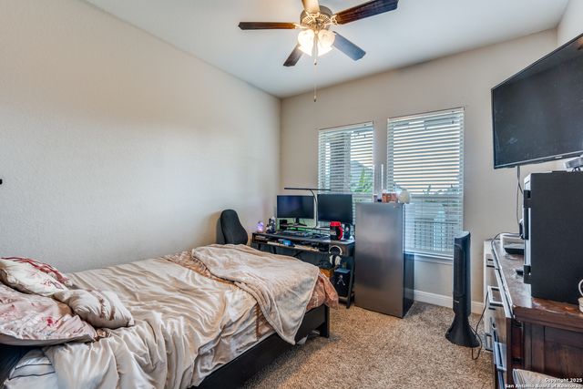 813 rye moon, Cibolo, TX 78108