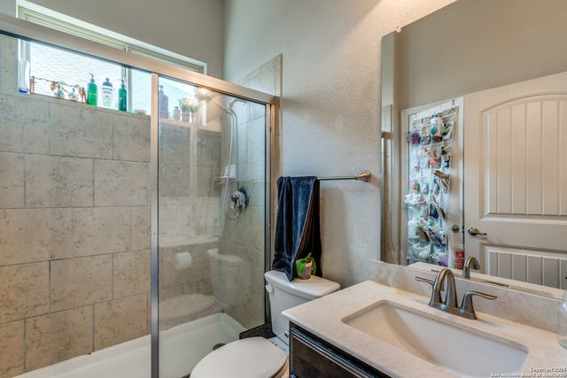 813 rye moon, Cibolo, TX 78108