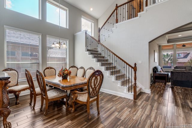 813 rye moon, Cibolo, TX 78108
