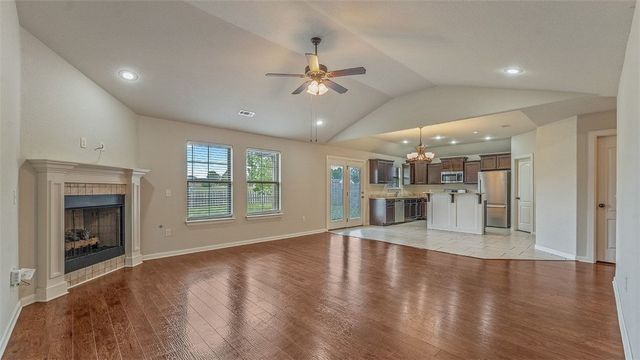 1704 Been Road, Bentonville, AR 72713