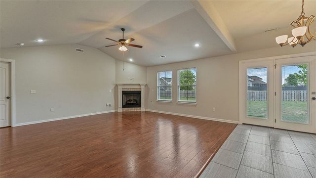1704 Been Road, Bentonville, AR 72713