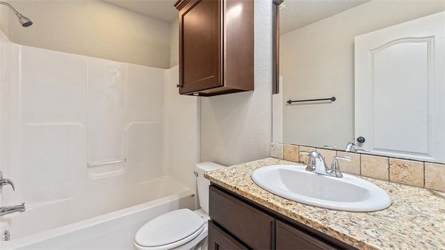 1704 Been Road, Bentonville, AR 72713