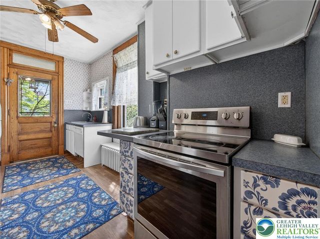 231 Main Street, Slatington Boro, PA 18080