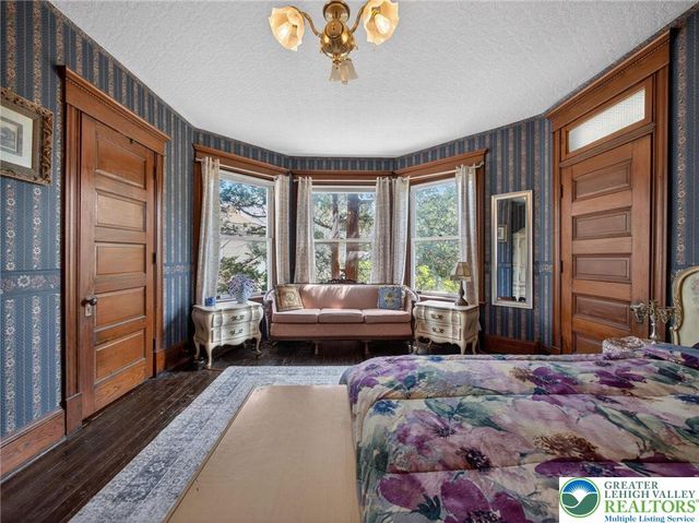 231 Main Street, Slatington Boro, PA 18080