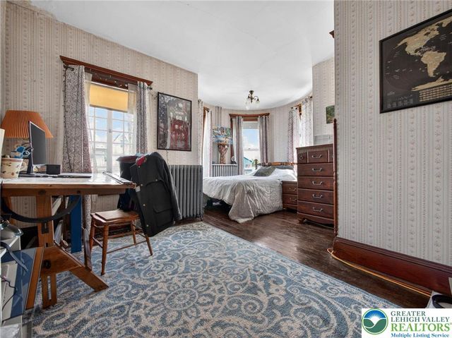231 Main Street, Slatington Boro, PA 18080