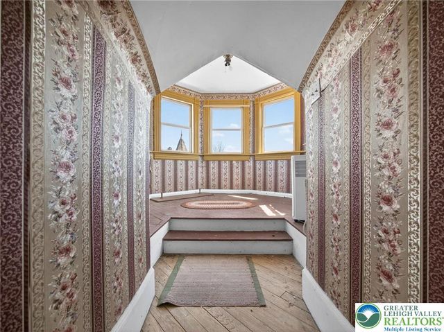 231 Main Street, Slatington Boro, PA 18080