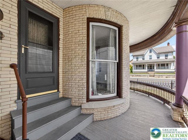 231 Main Street, Slatington Boro, PA 18080