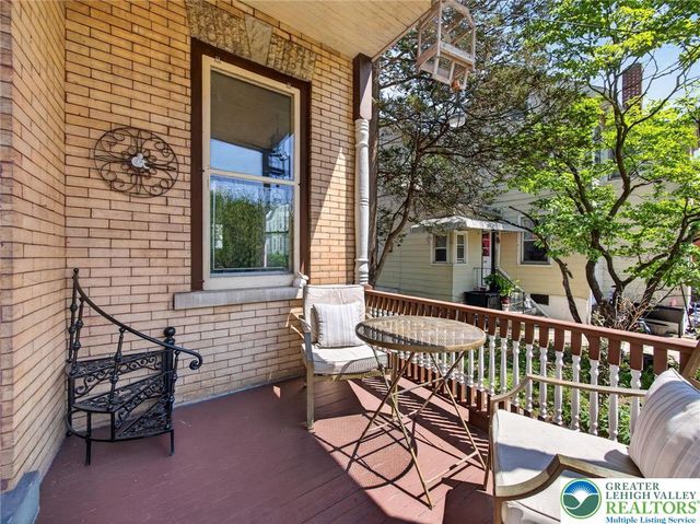 231 Main Street, Slatington Boro, PA 18080