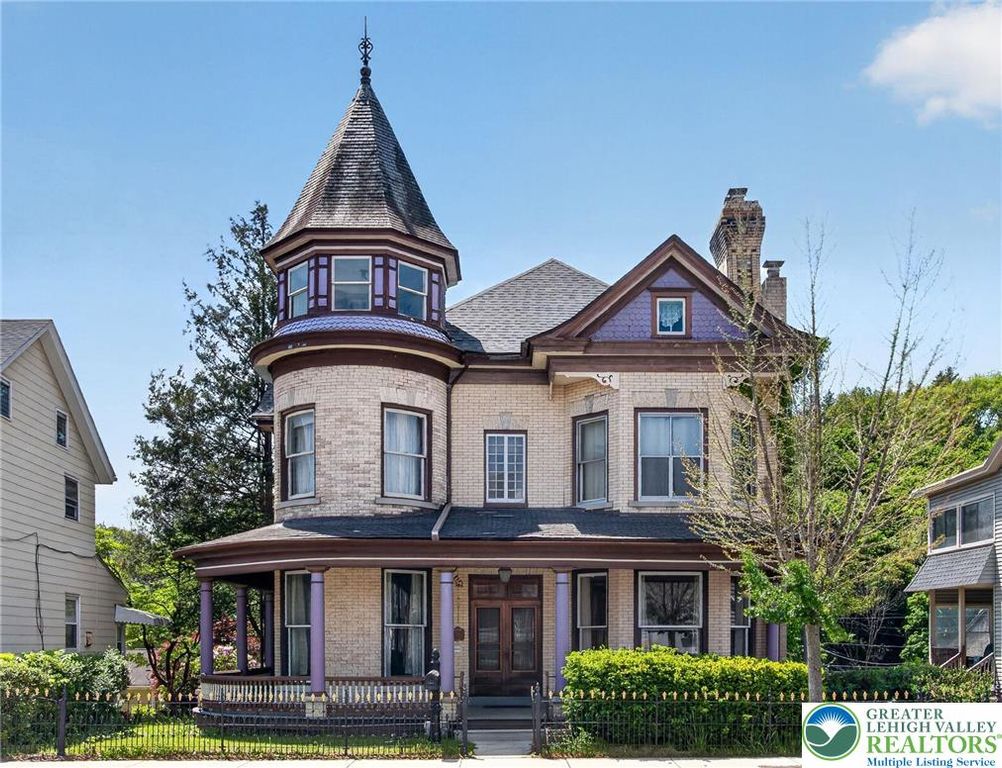 231 Main Street, Slatington Boro, PA 18080