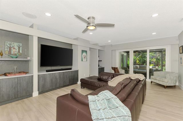 5303 HIDDEN HARBOR ROAD, Sarasota, FL 34242