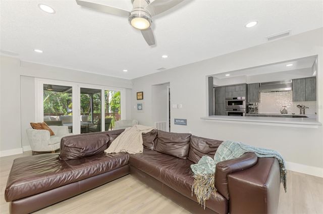 5303 HIDDEN HARBOR ROAD, Sarasota, FL 34242