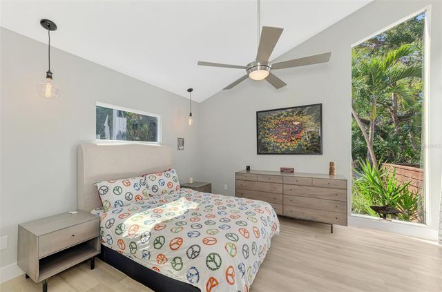 5303 HIDDEN HARBOR ROAD, Sarasota, FL 34242