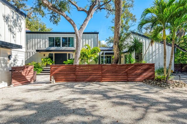 5303 HIDDEN HARBOR ROAD, Sarasota, FL 34242